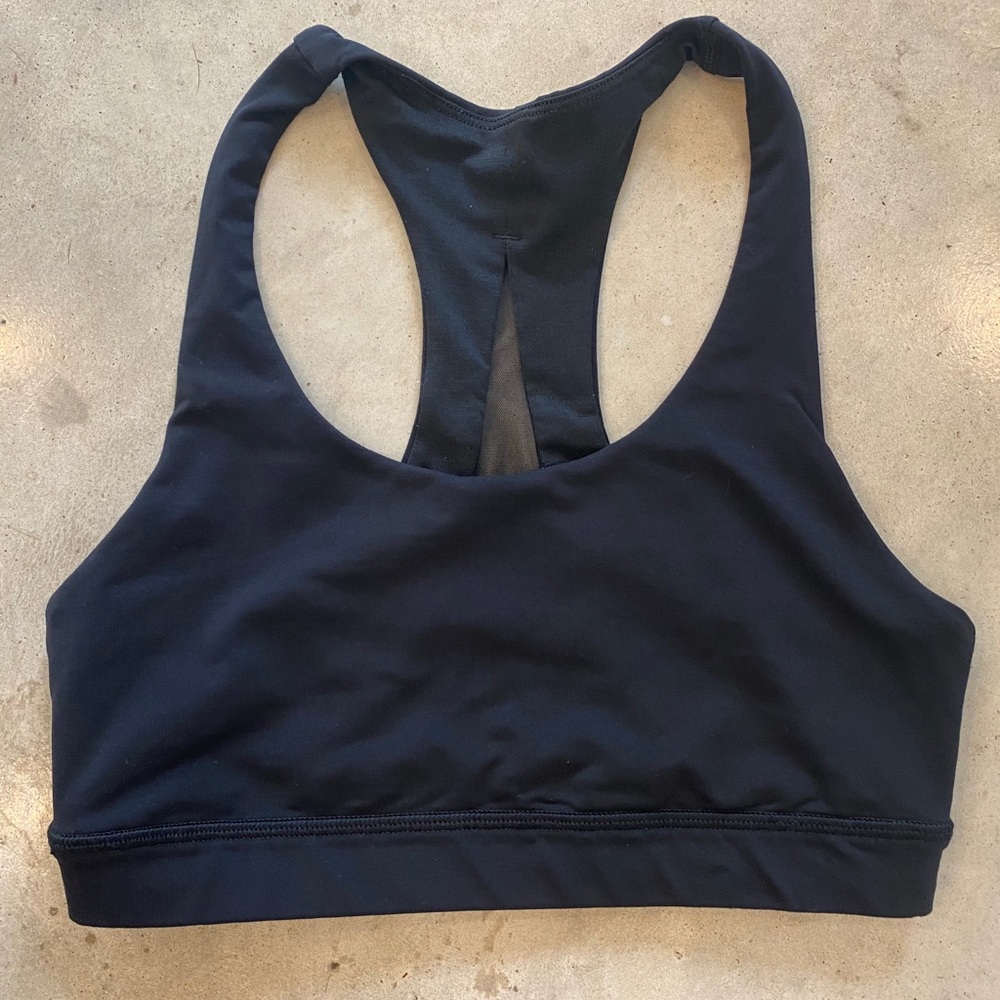 Lululemon Invigorate Bra Black Size 4